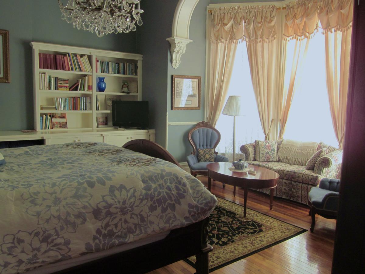 Baer House Inn Виксбърг Екстериор снимка