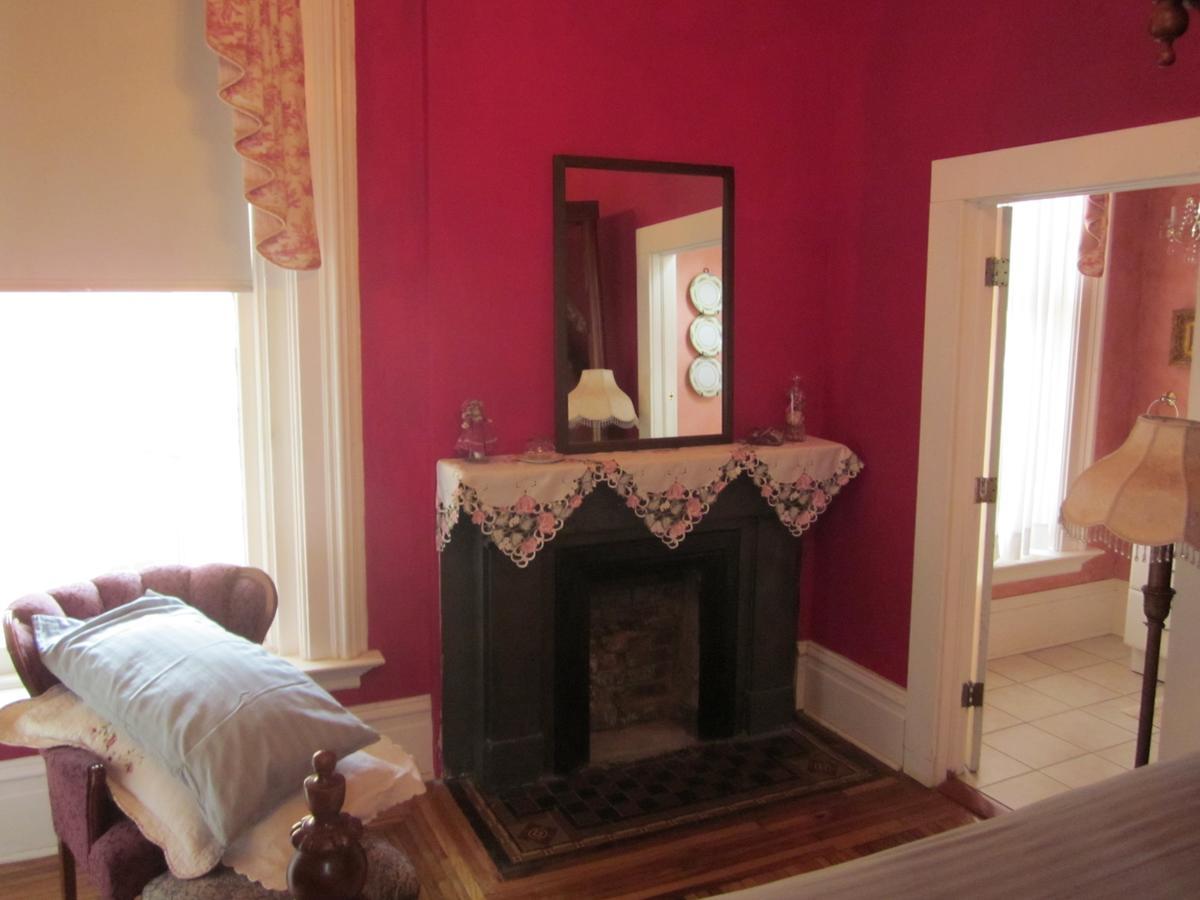 Baer House Inn Виксбърг Екстериор снимка